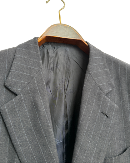 Brioni Super 150's Wool Pinstripe Navy Blazer Size 54