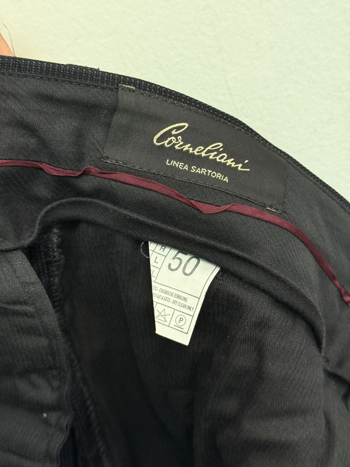 Corneliani Linea Sartoria Navy Wool Suit 50 Men