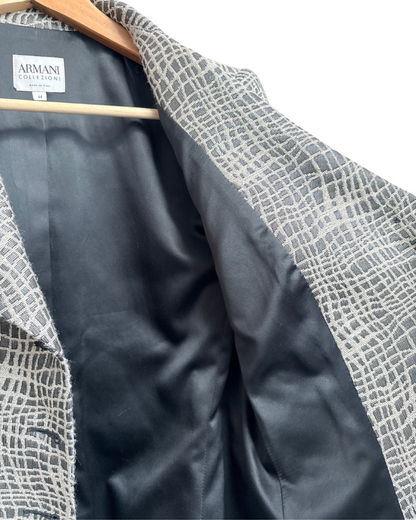 Detail showing condition of vintage Armani Collezioni grey blazer