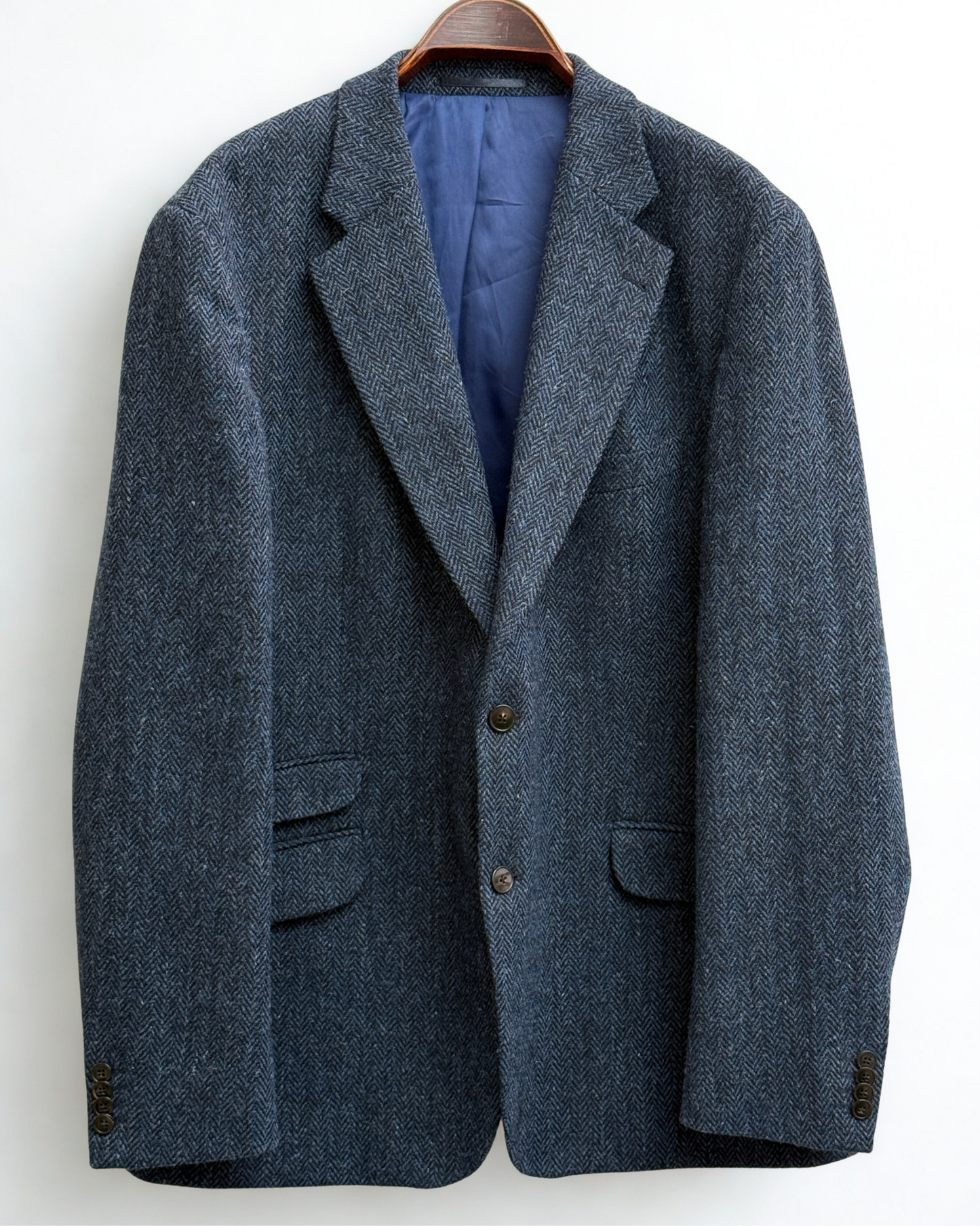 Wellington of Bilmore Harris Tweed navy blazer size 60