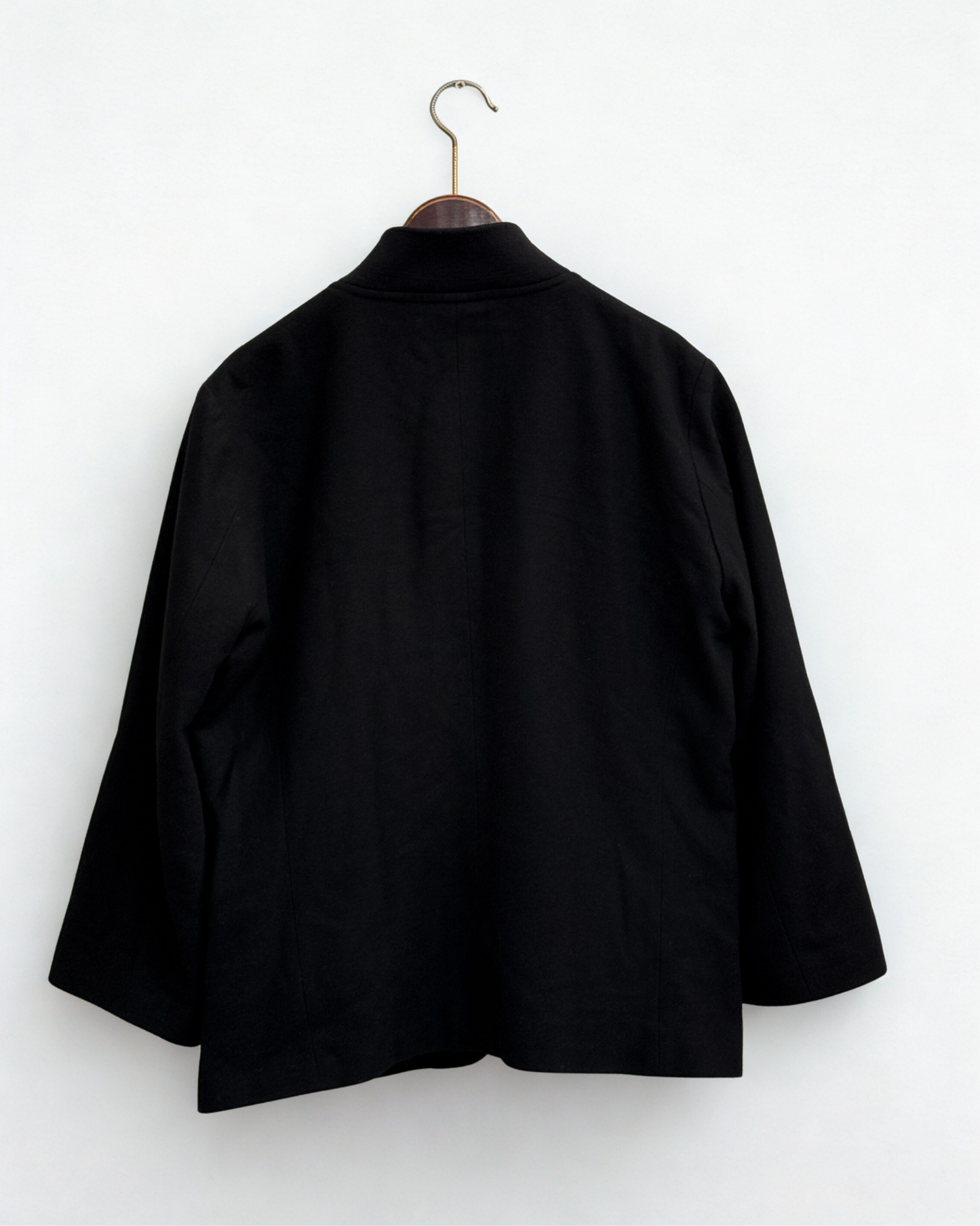 Y-3 jacket back structure