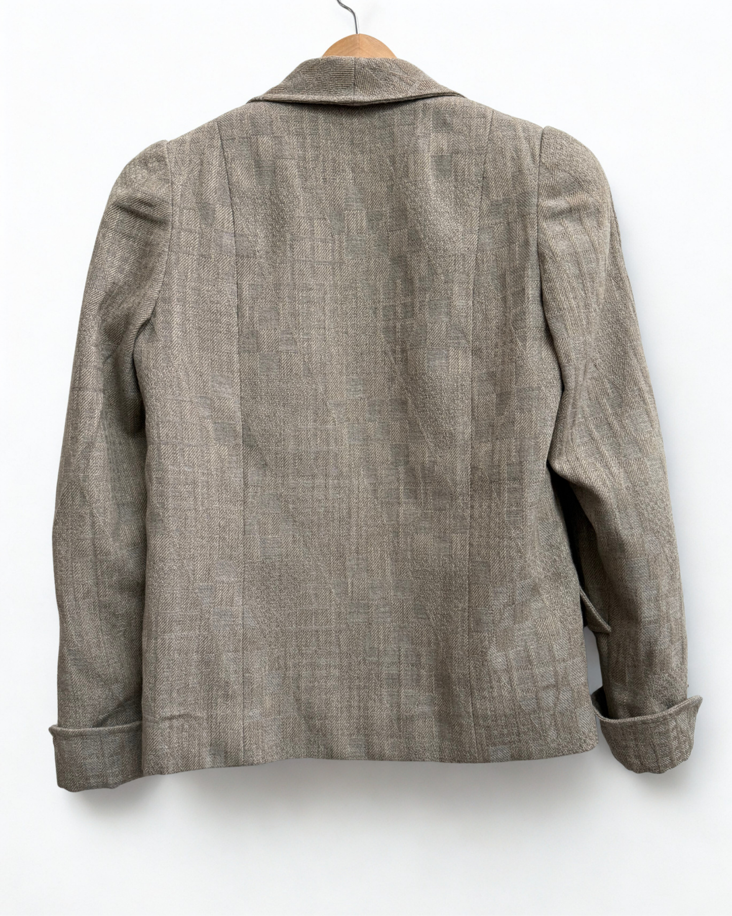 Back view of vintage womens beige tailored blazer